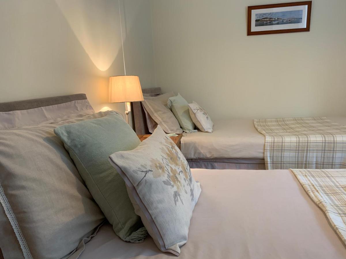 Parc Farm B&B Llanarth  ภายนอก รูปภาพ