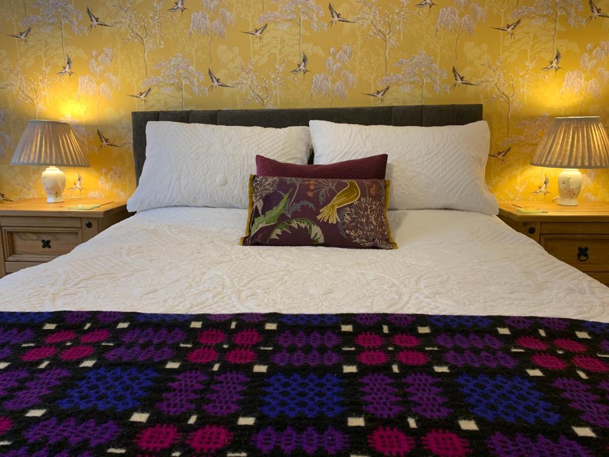 Parc Farm B&B Llanarth  ภายนอก รูปภาพ
