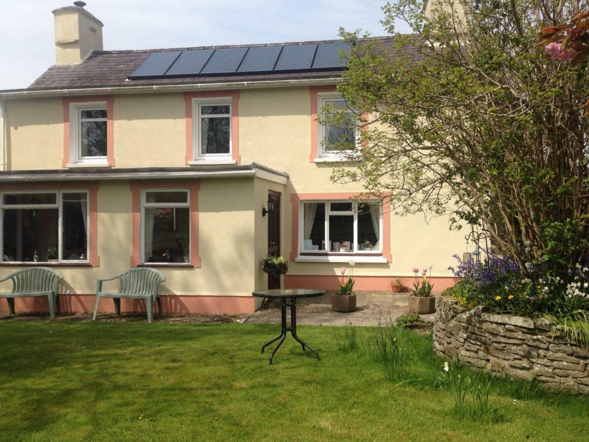 Parc Farm B&B Llanarth  ภายนอก รูปภาพ